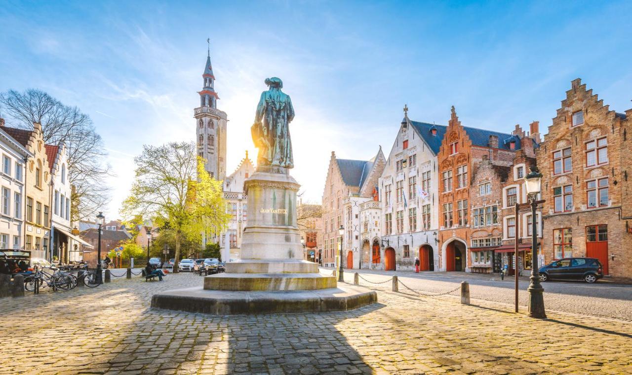St Christopher'S Inn Hostel At The Bauhaus Bruges Exterior foto